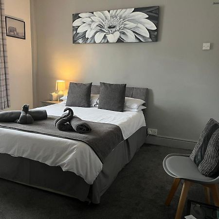 The Swan Hotel Kington  Dış mekan fotoğraf